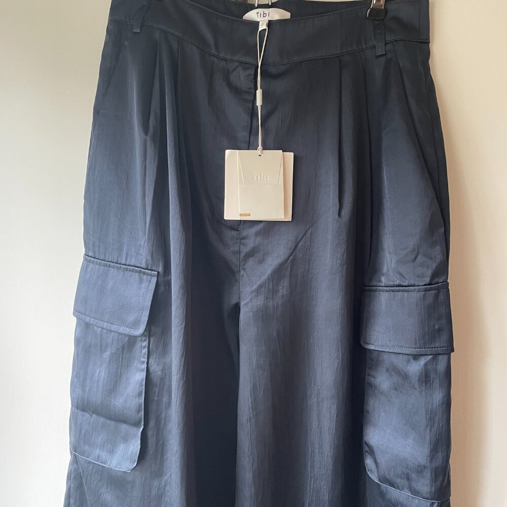 Tibi Shiny Nylon Pleated Stella Cargo Pant, Size 2 - Picture 5 of 9